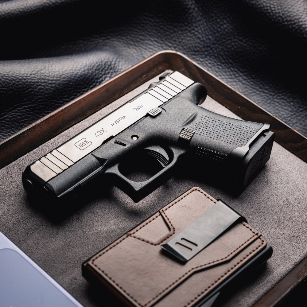 Shield Arms grip-chopped Glock 43X with a flush-fit S10 magazine